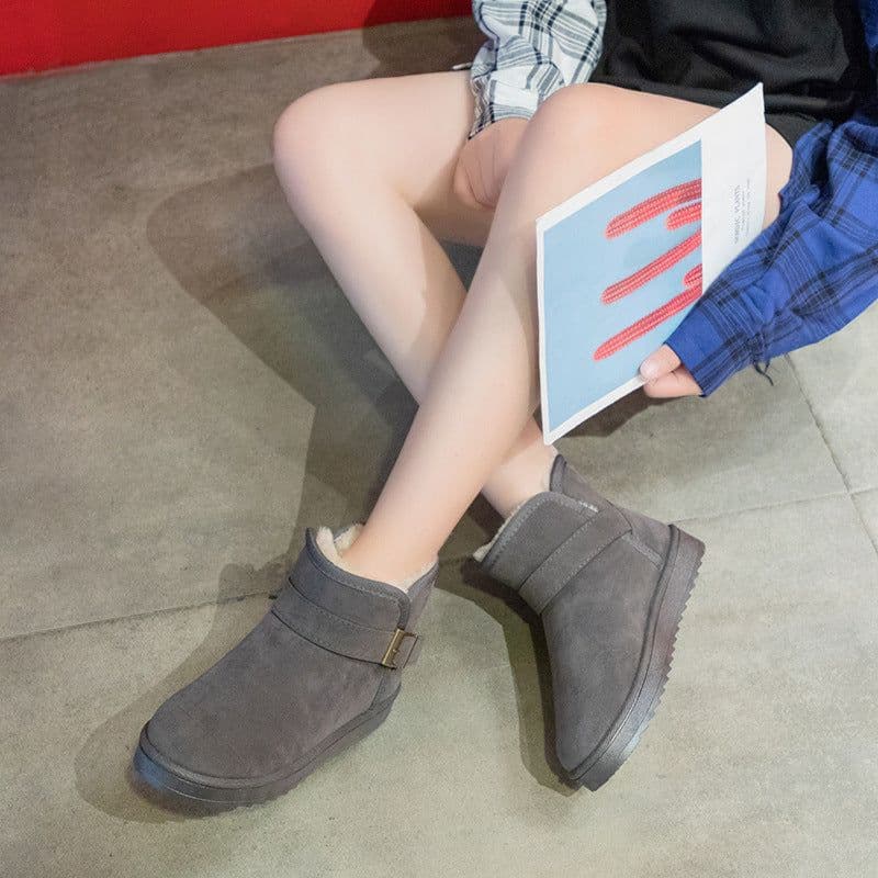 image-Women's Winter Snow Boots Flat Ankle Warm Cotton Boots Unisex
