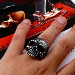 image-beier Stainless Steel Skull Ring Men's Titanium Steel BR8-473