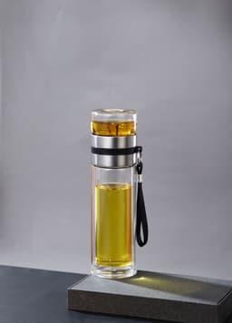 image-Double-Layer Glass Tea Infuser Bottle 450ml Leak-Proof Portable
