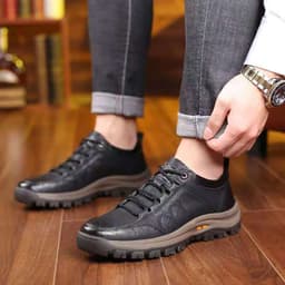 image-Men's High Top Casual Hiking Shoes Thick Sole Lace Up Brown Cotton