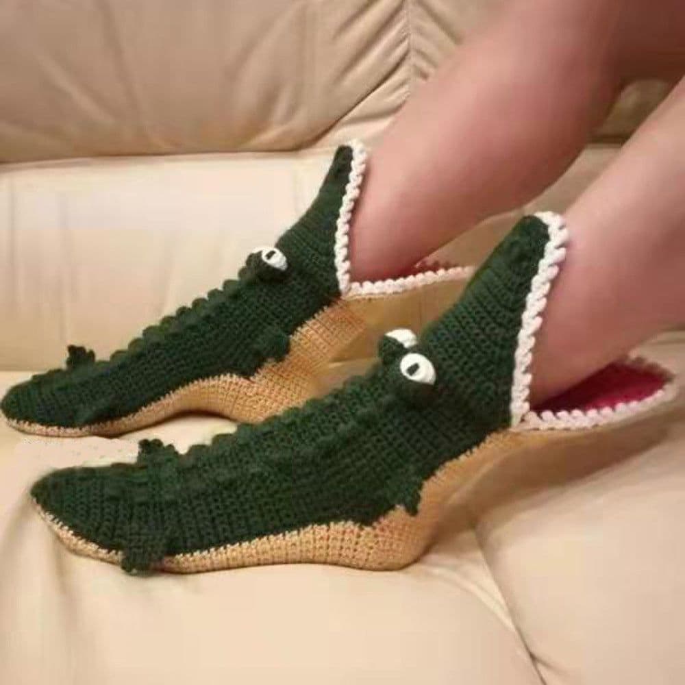 image-Christmas Crocodile Knitted Mid-Tube Wool Socks