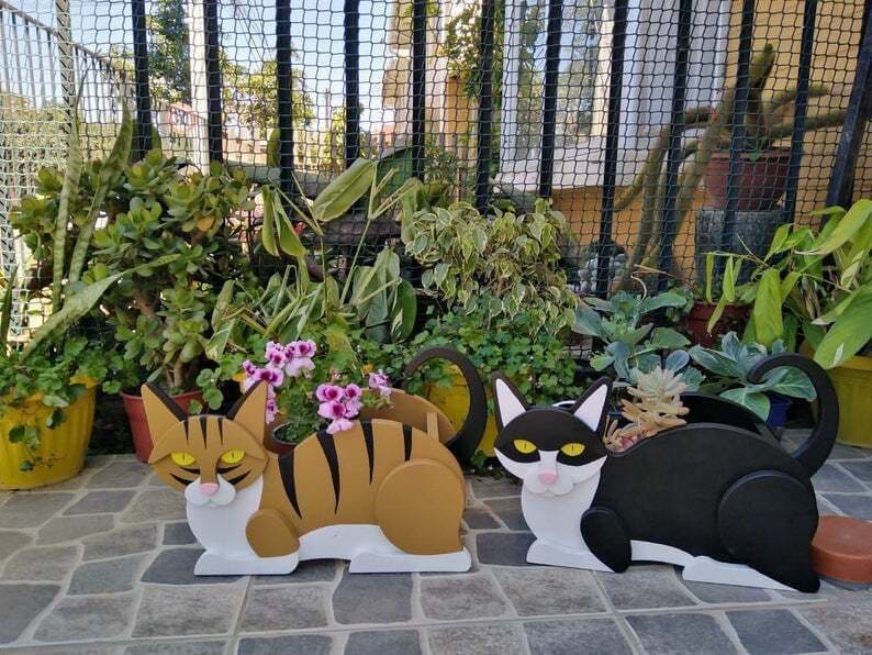 image-Cat Planter Pot Garden Art Decoration Animal Flower Pot