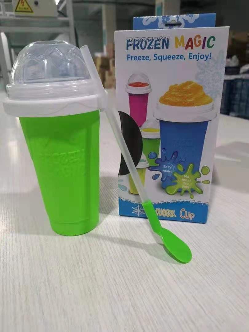 image-Slushy Maker Cup DIY Smoothie Frozen Magic Squeeze Cup 350ml