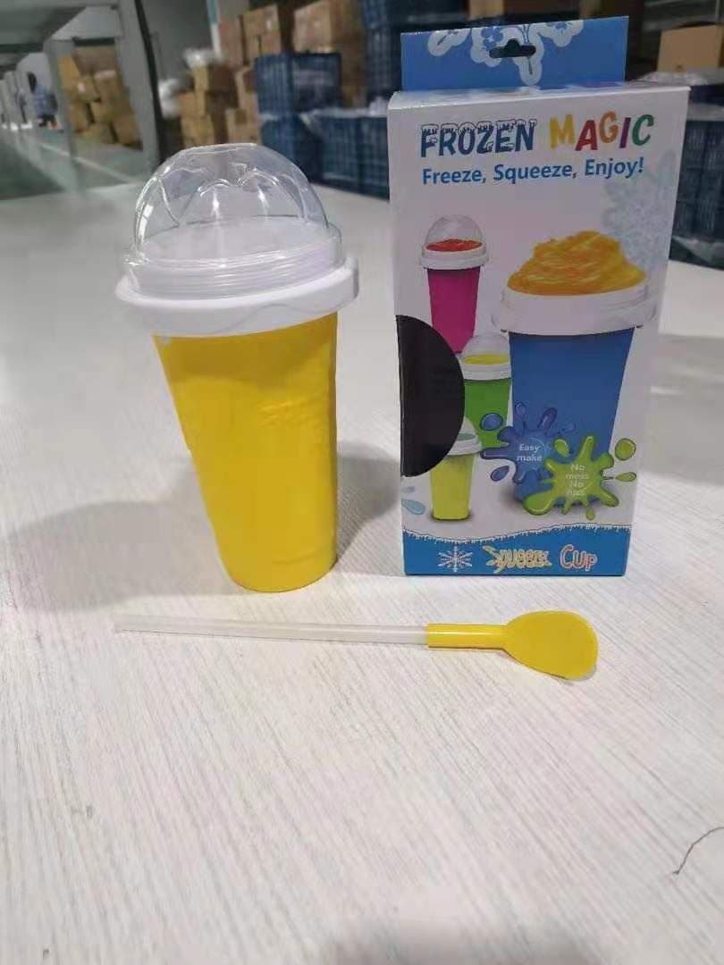 image-Slushy Maker Cup DIY Smoothie Frozen Magic Squeeze Cup 350ml