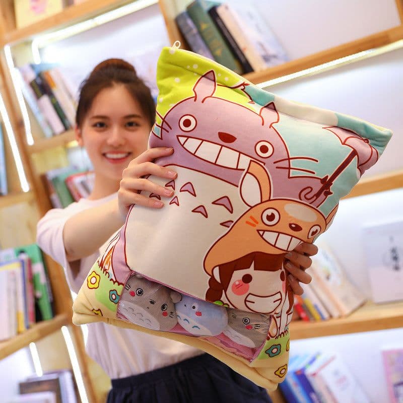 image-My Neighbor Totoro Plush Pillow with 8 Small Dolls 50x40cm