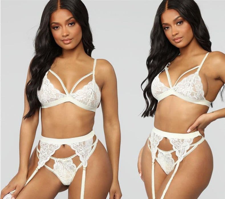 image-Women's Black Lace 3-Piece Lingerie Set Hollow Out Detail