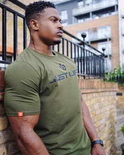 image-Men's Breathable Short-Sleeve Running T-Shirt