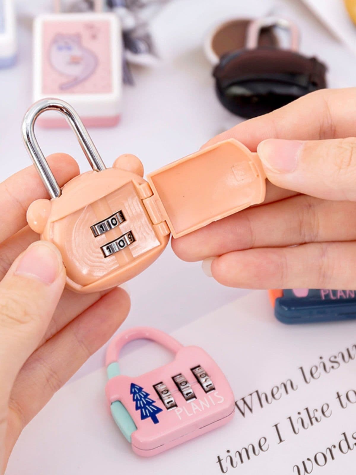 image-Combination Padlock Mini Cabinet Lock Chinese Style