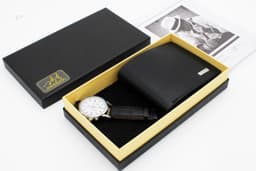 image-Men's Fashion Quartz Watch with PU Strap and Wallet Set