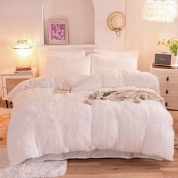 image-Mink Velvet 4-Piece Bedding Set Queen Matcha Green Quilt Cover