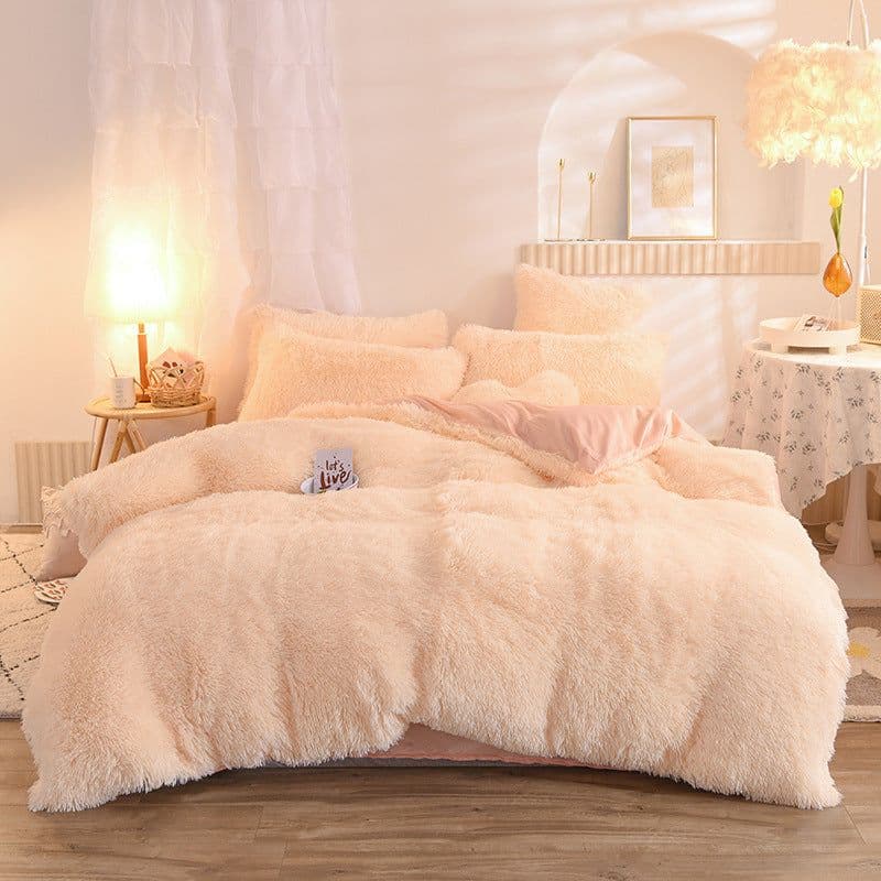 image-Mink Velvet 4-Piece Bedding Set Queen Matcha Green Quilt Cover
