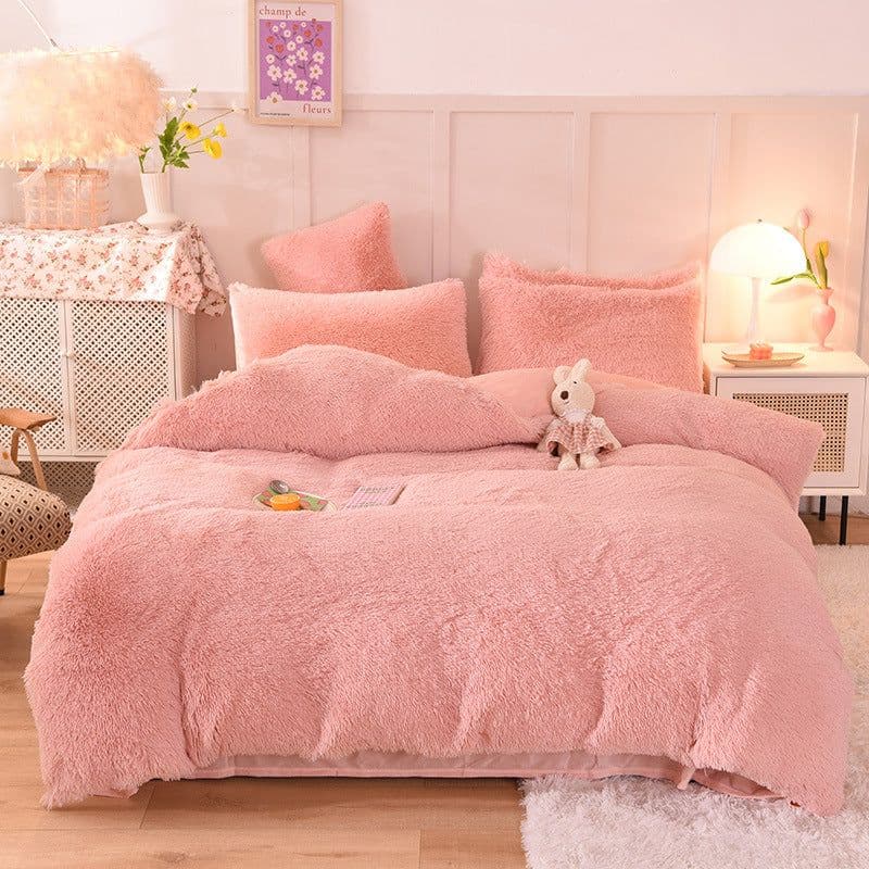 image-Mink Velvet 4-Piece Bedding Set Queen Matcha Green Quilt Cover