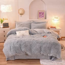 image-Mink Velvet 4-Piece Bedding Set Queen Matcha Green Quilt Cover
