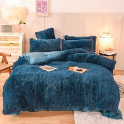 image-Mink Velvet 4-Piece Bedding Set Queen Matcha Green Quilt Cover