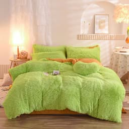 image-Mink Velvet 4-Piece Bedding Set Queen Matcha Green Quilt Cover