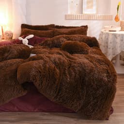 image-Mink Velvet 4-Piece Bedding Set Queen Matcha Green Quilt Cover