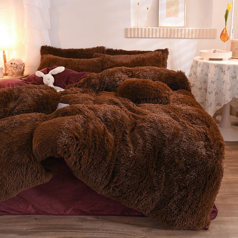 image-Mink Velvet 4-Piece Bedding Set Queen Matcha Green Quilt Cover