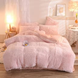 image-Mink Velvet 4-Piece Bedding Set Queen Matcha Green Quilt Cover