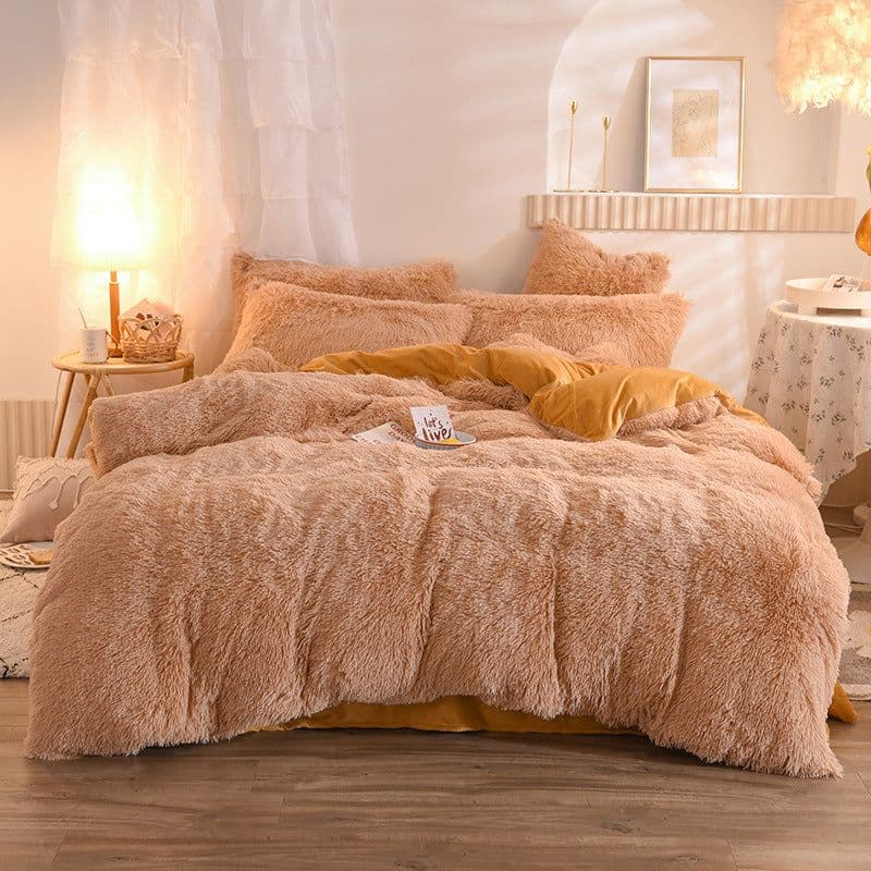 image-Mink Velvet 4-Piece Bedding Set Queen Matcha Green Quilt Cover