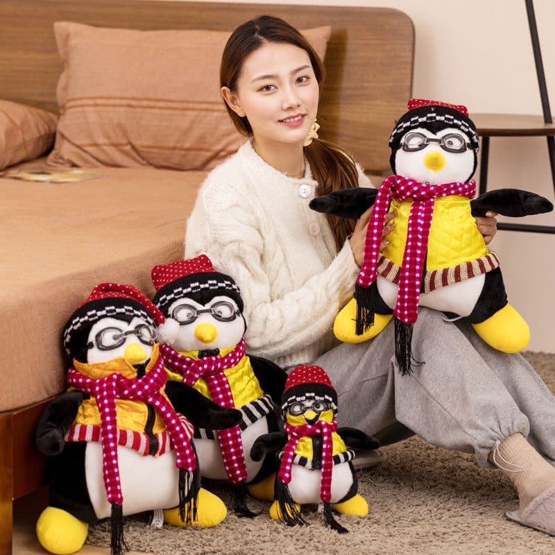 image-Friends Hugsy Penguin Plush Toy Doll 25cm Orange Vest