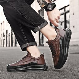 image-Men's Casual Crocodile Pattern Leather Shoes Flat Heel Brown