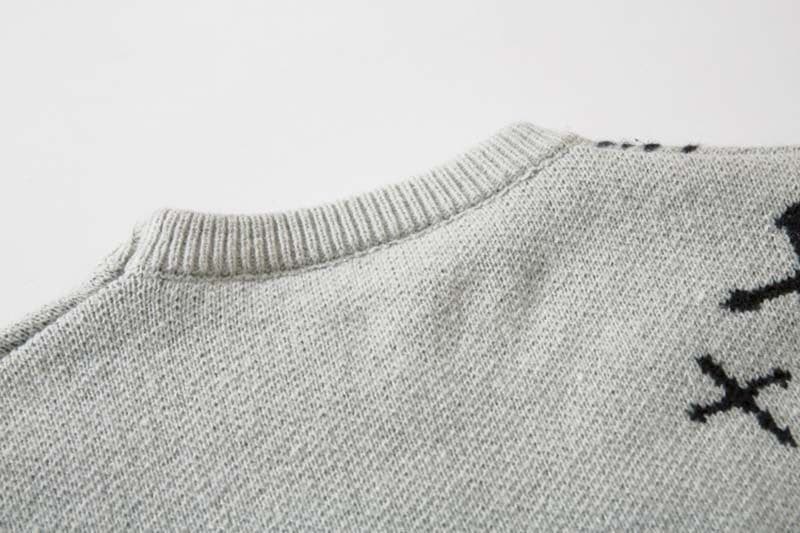 image-Men's Black Crew Neck Jacquard Sweater Loose Fit Long Sleeve