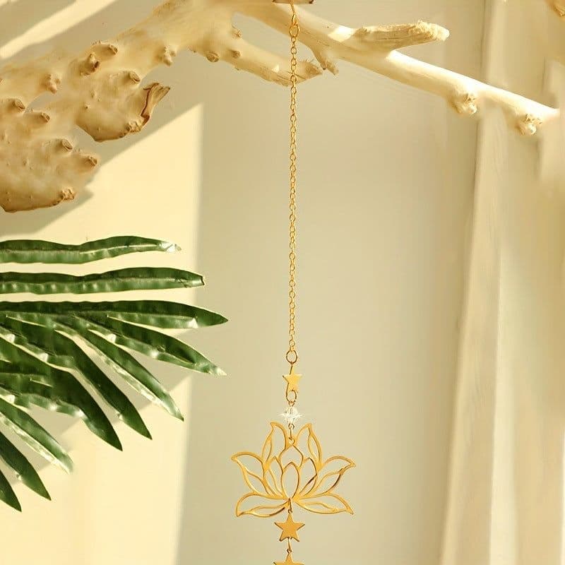 image-1pc Golden Lotus Crystal Pendant Sunshine Catcher