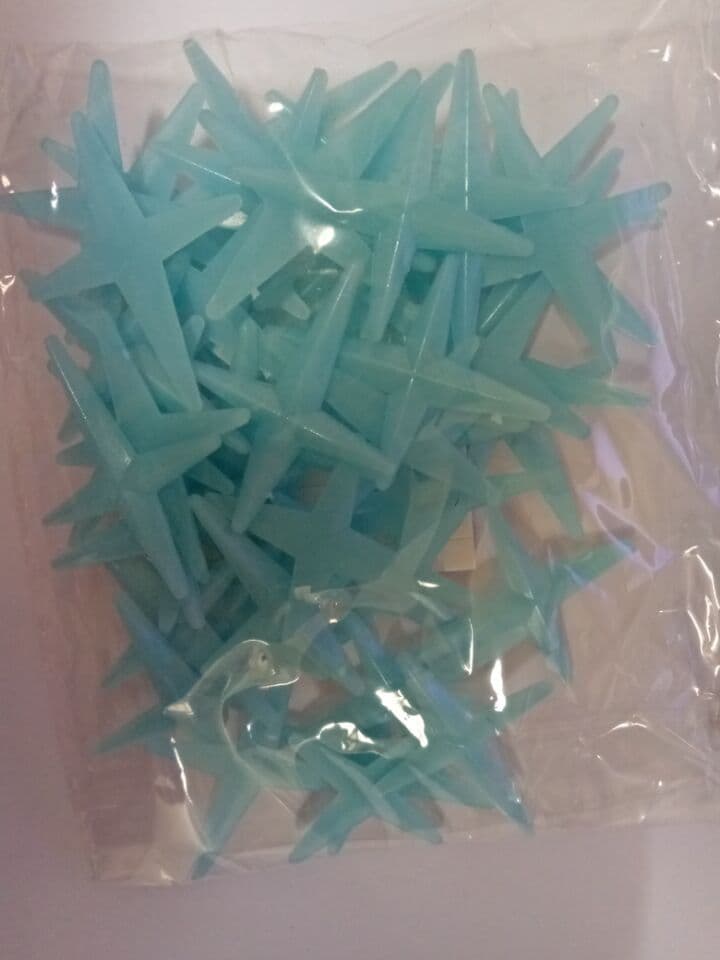 image-Luminous Star Wall Stickers 3CM - 100 Pack Fluorescent