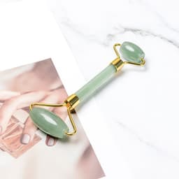 image-Dian Jue Pink Crystal Jade Roller Massage Set