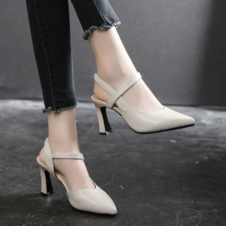 image-Temperament Sandals Women's Summer 2022 New Thick Heel Medium Heel Soft Leather Strap-toe Fashion Women's Shoes High Heels
