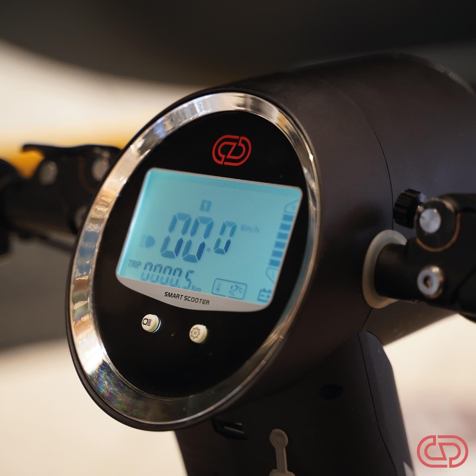 image-The Cruzaa Electric Scooter - 35km Range & 25kmh Top Speed Cruzaa Built in Bluetooth & Speakers + USB