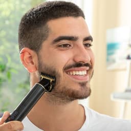 image-Professional Rechargeable Hair Clipper with Accessories Triher InnovaGoods