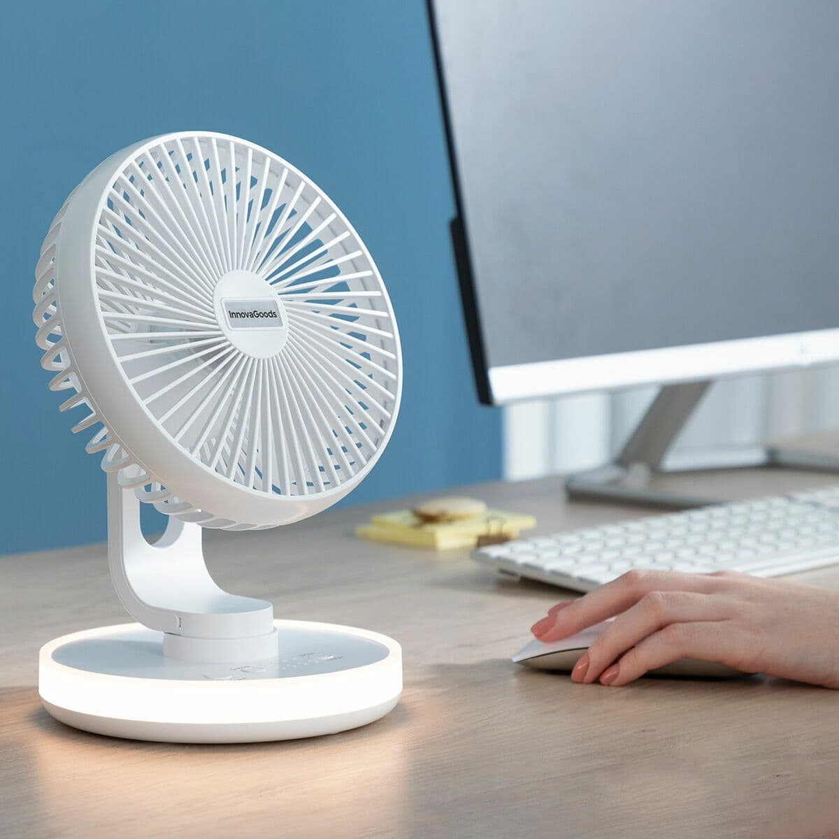 image-Rechargeable Desk Fan with LED FanLed InnovaGoods Ø6,6'' 4000 mAh