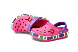 image-Wechat business dropshipping new children's hole-in-the-wall shoes, boys and girls beach shoes, summer sandals and slippers, toe-toe breathable hollow sandals
