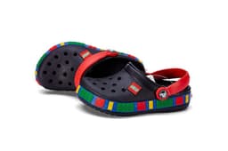 image-Wechat business dropshipping new children's hole-in-the-wall shoes, boys and girls beach shoes, summer sandals and slippers, toe-toe breathable hollow sandals