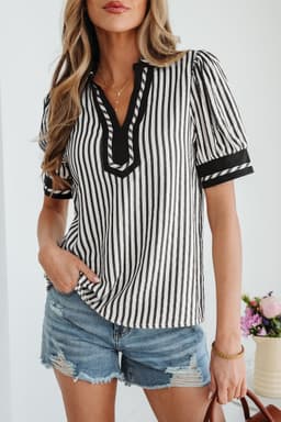 image-Green Stripe Collared Split Neck Bubble Sleeve Blouse