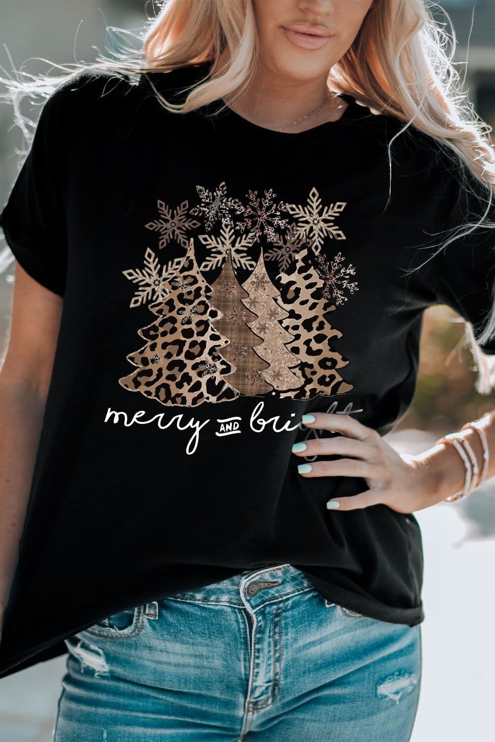 image-Black Leopard Christmas Tree Graphic Crew Neck T-Shirt