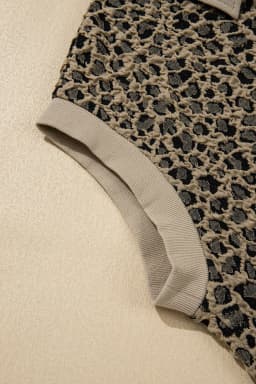 image-Beige Leopard Ribbed Plus Top