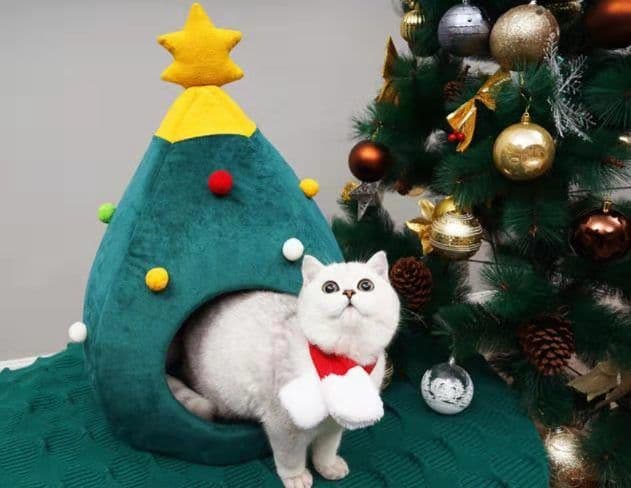 image-Christmas Pet House Felt Cat Bed Green Tree Design L 65x45cm