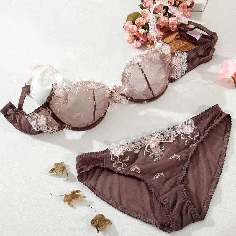 image-Embroidered Bra Set with Lace Trim, 3/4 Cup Ultra-Thin Underwire