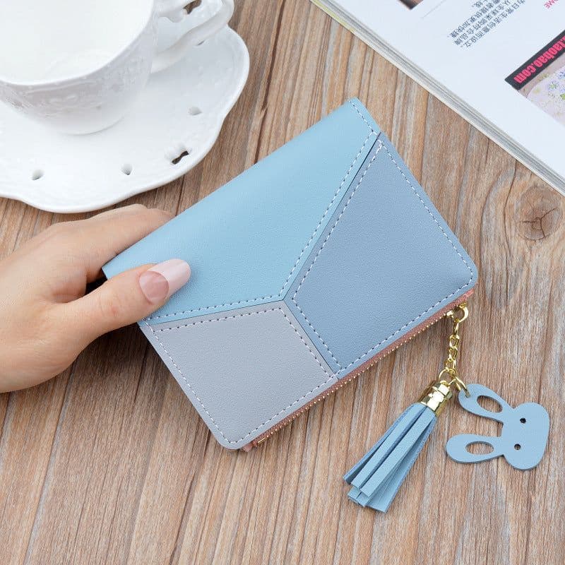 image-Ladies Short Wallet with Tassel Contrast Color Stitching