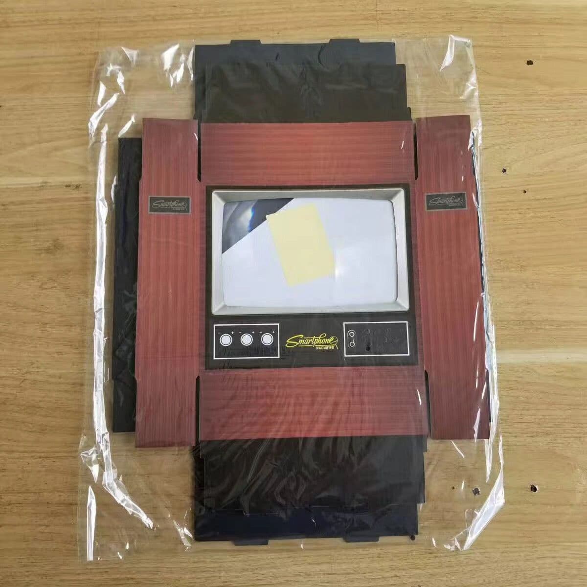 image-F4 3D Screen Magnifier for Mobile Phones Brown Retro TV Design
