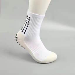 image-Men's Basketball Socks Mid-Calf Non-Slip Silicone Grip
