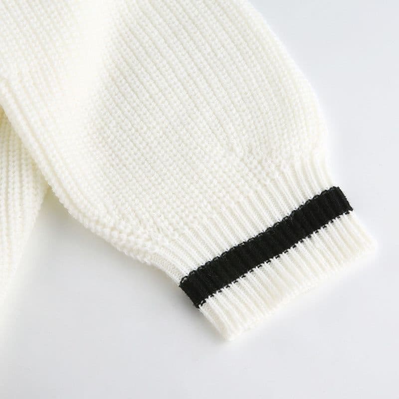 image-Women's Contrast Color Long Sleeve Loose Sweater