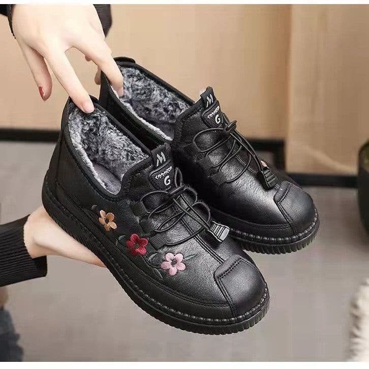 image-Women's Winter Snow Boots Low Cut PU Waterproof Non-Slip Shoes