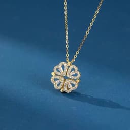 image-Lucky Leaf Grass Magnet Attracts Light Luxury AccessoriesA Multi-wear Clavicle Chain Four-leaf Clover Necklace