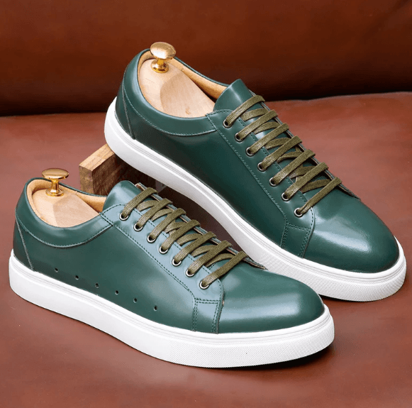 image-Men's Handmade Casual Leather Shoes Patent Leather Large Size