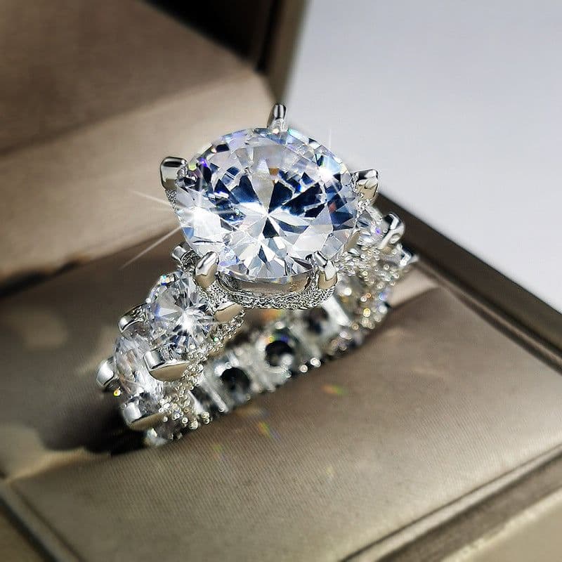 image-European Princess Studded Diamond Ring