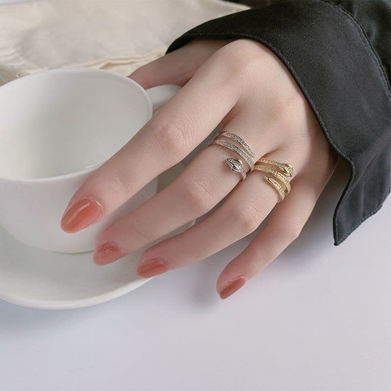 image-Korean Style Snake Ring Geometric Diamond-Studded Hip-Hop