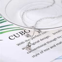 image-Red Rose Pendant Necklace Silver Alloy Flower Jewelry